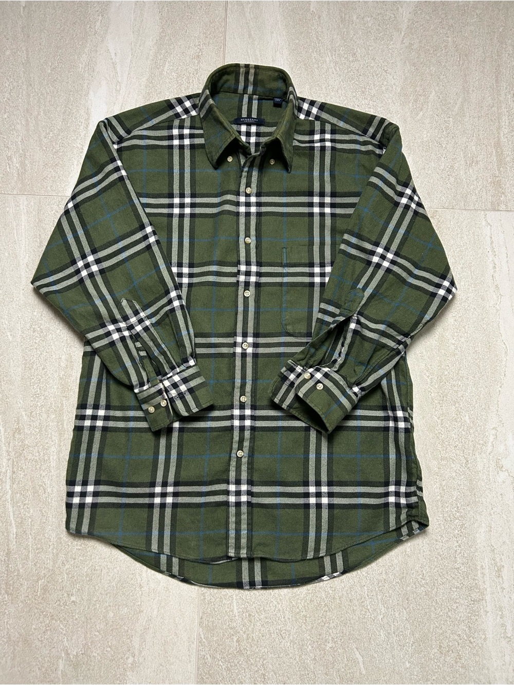 BURBERRY NOVA CHECK FLANNEL PLAID BUTTON DOWN SIZE MEDIUM - Picture 2 of 14